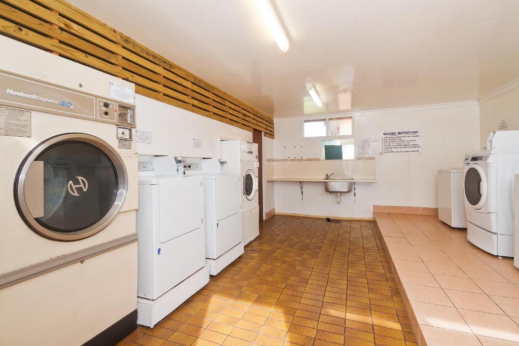Carrum Downs Motel Bagian luar foto