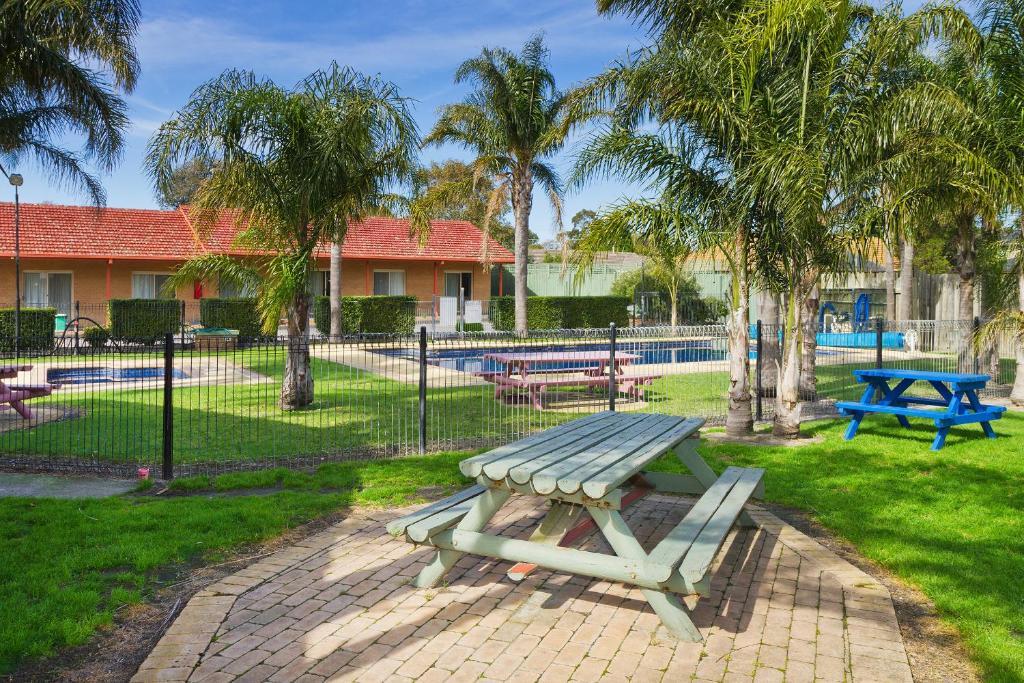 Carrum Downs Motel Bagian luar foto